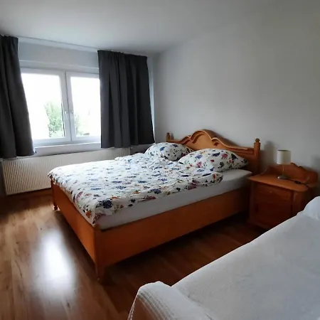 Lejlighed Gemuetliche 2-zi Fewo Solar 2, Wallbox, Balkon Essen