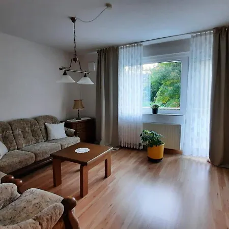 Gemuetliche 2-zi Fewo Solar 2, Wallbox, Balkon Lägenhet Essen